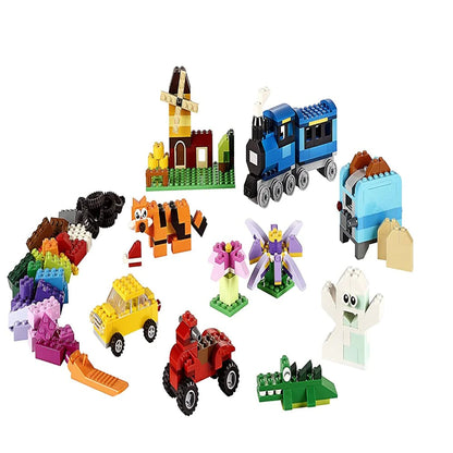 LEGO 10696 Classic Medium Creative Brick Box (484 pcs) | Age : 5 Years +